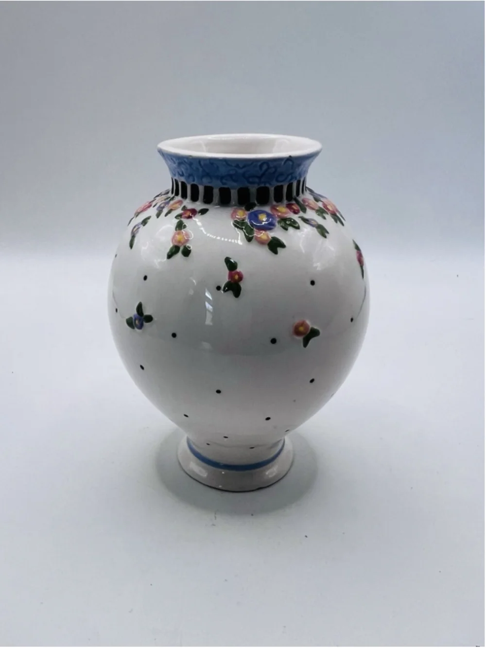 Mary Engelbreit Ceramic Bud Vase 1999 ME Ink Michel & Co. Floral Polka Dot